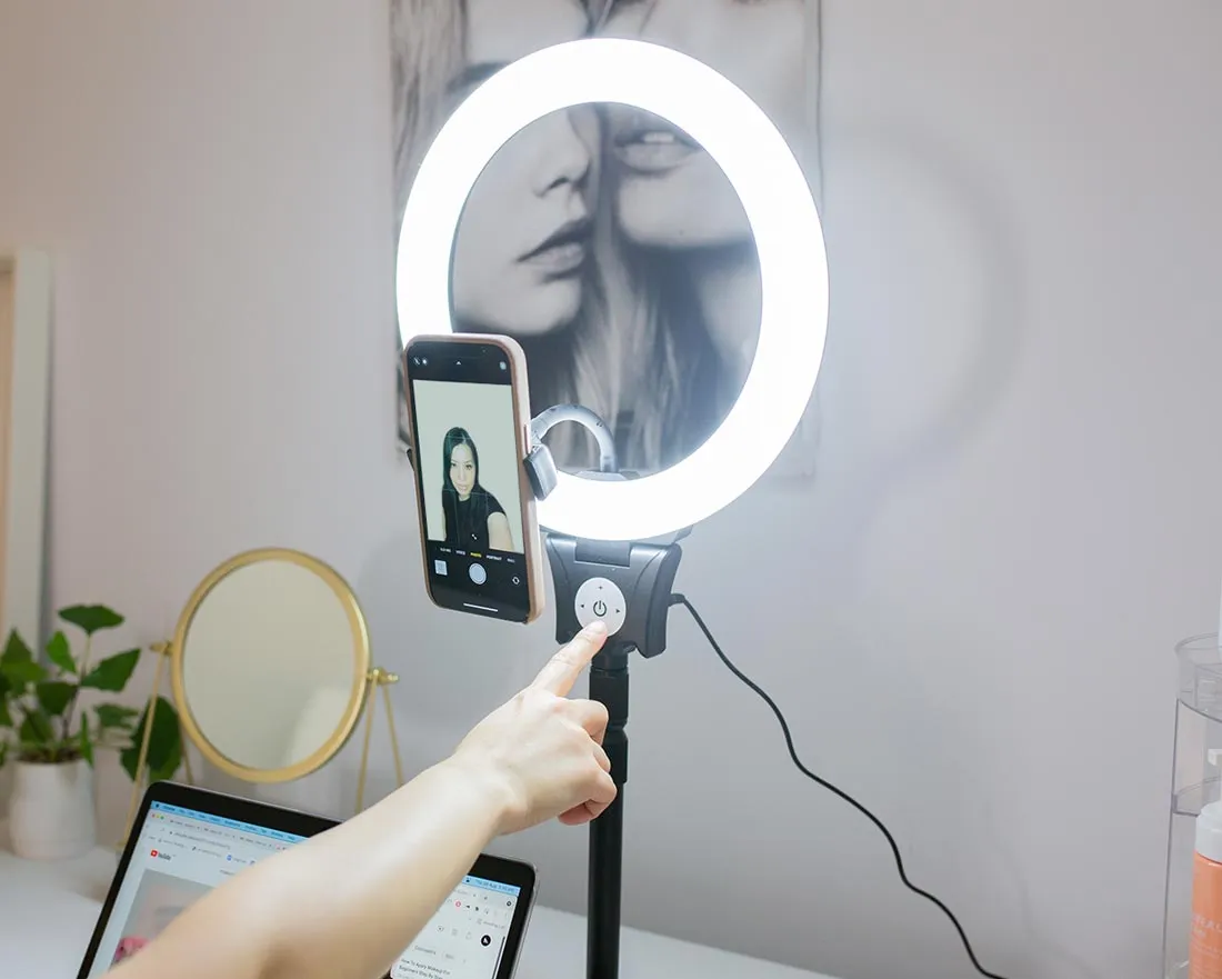 12"  Desktop Beauty Ring Light - Halley (DEMO STOCK)