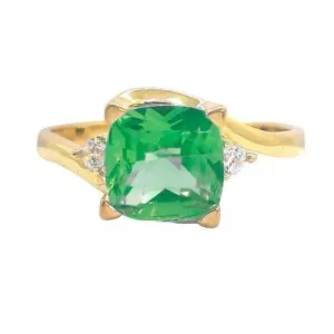 9ct Gold Green CZ Cushion Ring