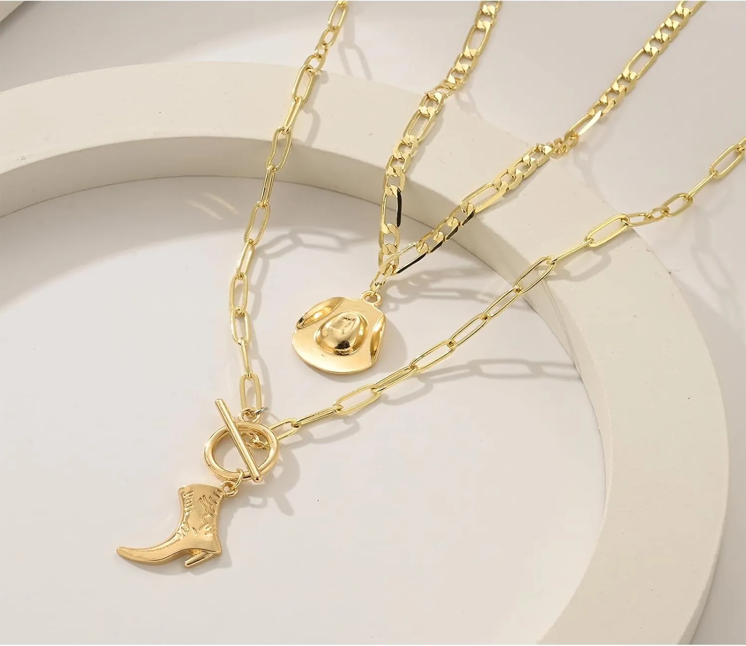 Cowboy Hat Boot Pendant Necklace for Women Layer Dainty Western Cowgirl Hat Boot Charms Chain Necklace Shell Necklace Summer Seashell Beach 18k Starfish Surfer Jewelry Gift