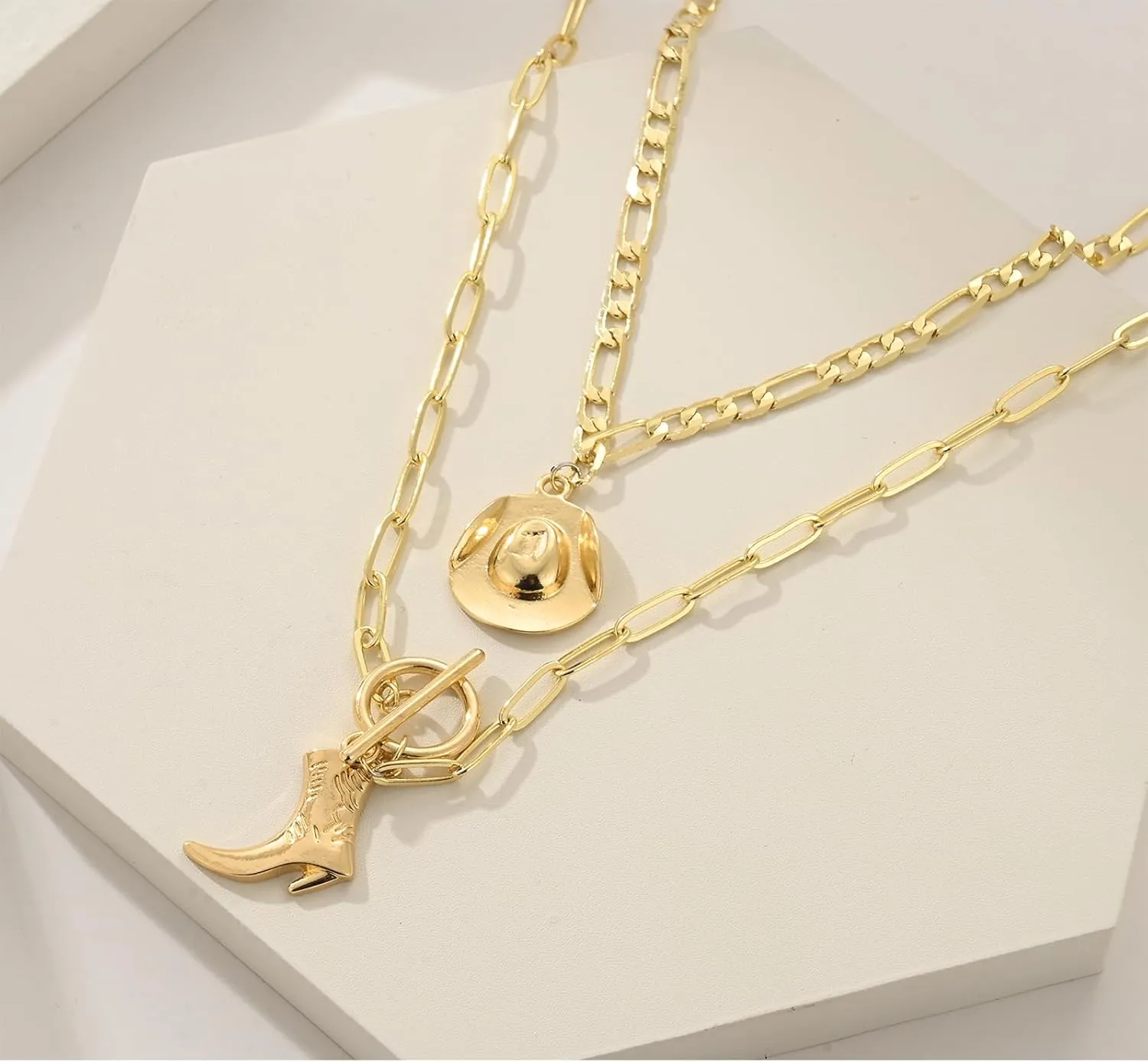Cowboy Hat Boot Pendant Necklace for Women Layer Dainty Western Cowgirl Hat Boot Charms Chain Necklace Shell Necklace Summer Seashell Beach 18k Starfish Surfer Jewelry Gift