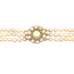 Graduated Pearl Necklace with Pearl Cluster Clasp