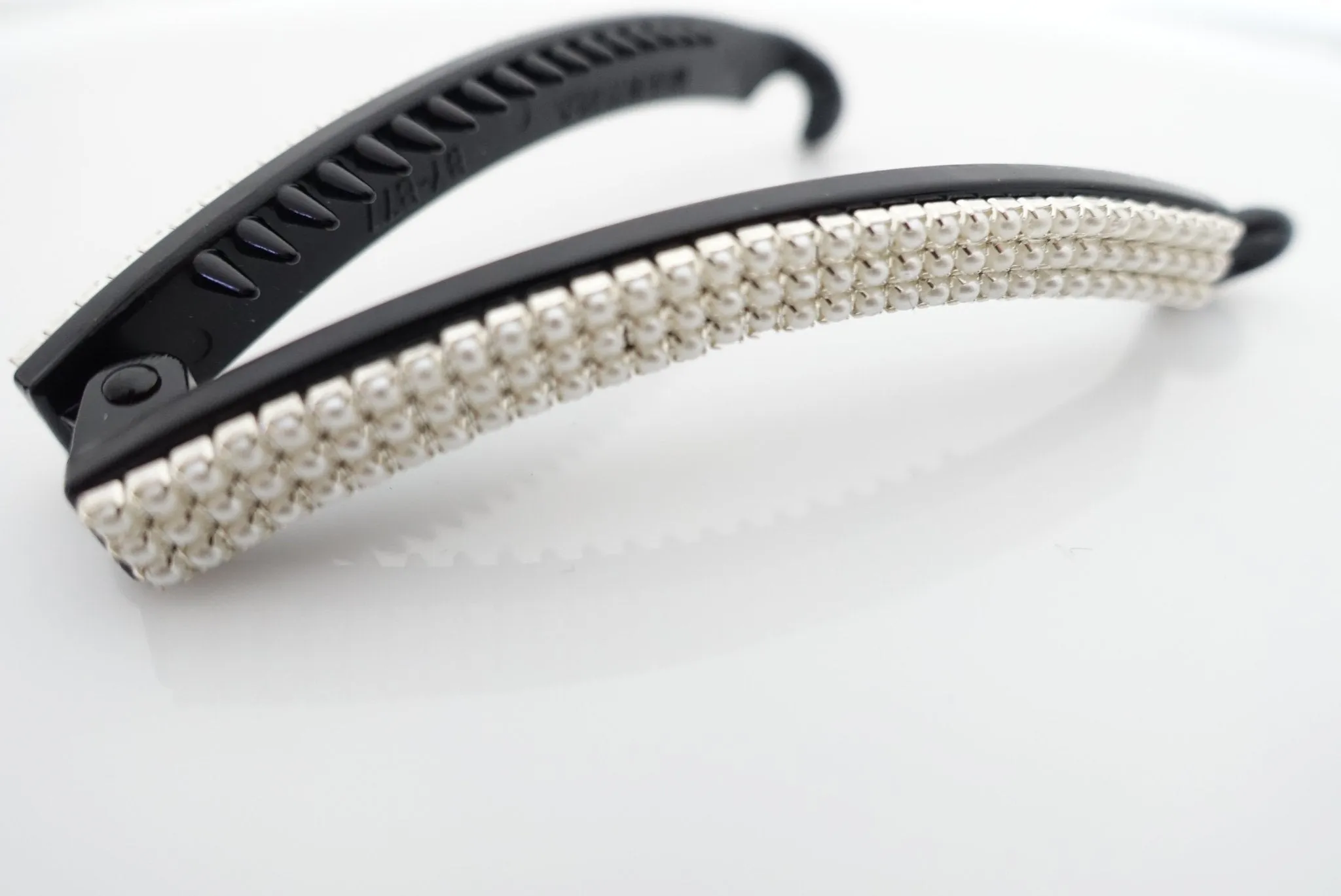 Pearl Pave Setting Decorated Banana Hair Clip