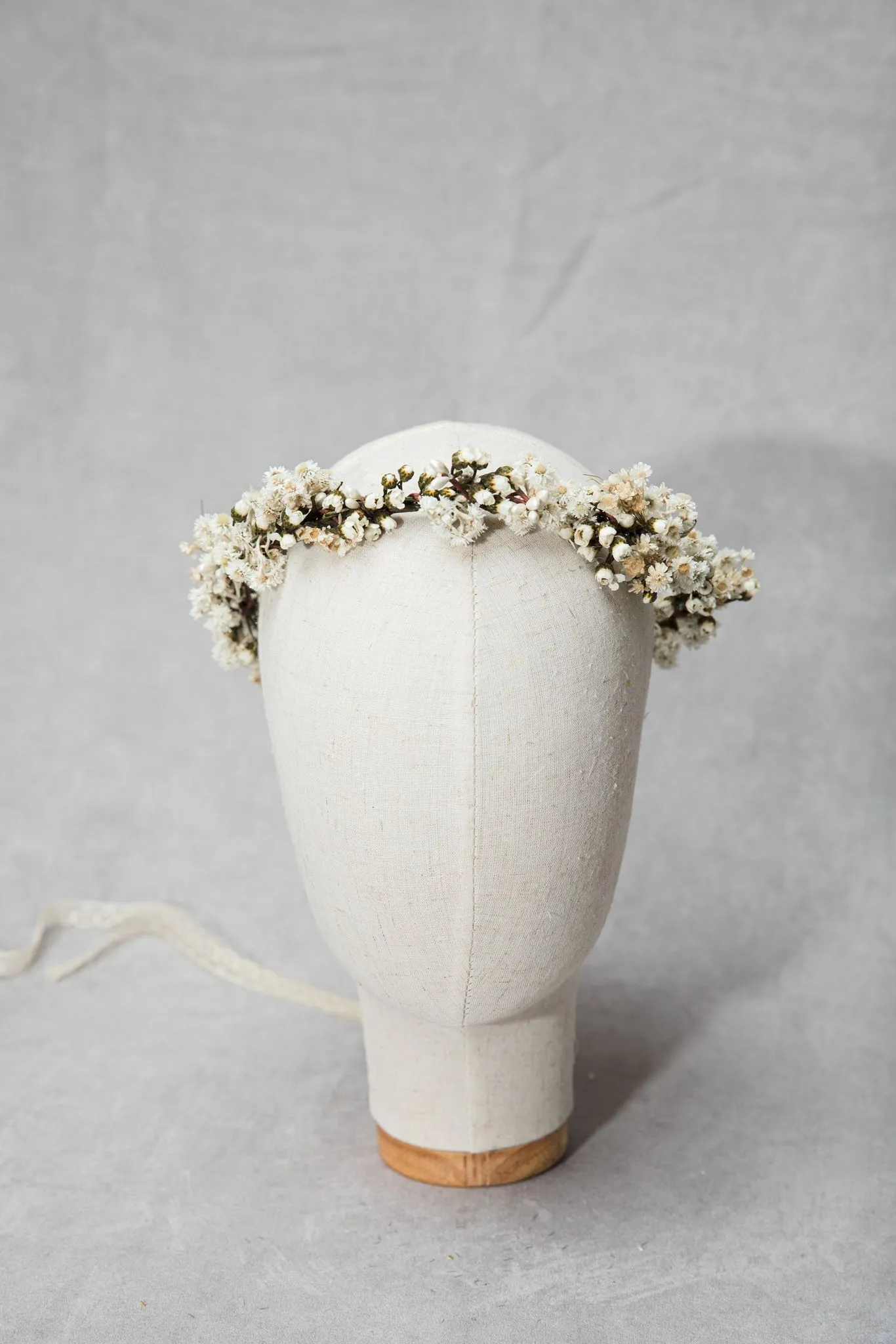 Preserved bridal hair wreath Natural dried flowers ivory hair crown Wedding beige flower wreath Flower jewellery Ivory wedding Magaela
